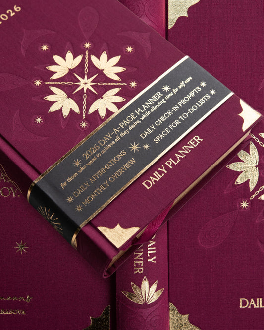 Dreamy Moons Daily Planner 2026 - Burgundy