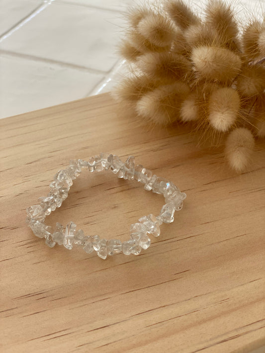 Clear Quartz Crystal Chips Bracelet | Botanical H2O