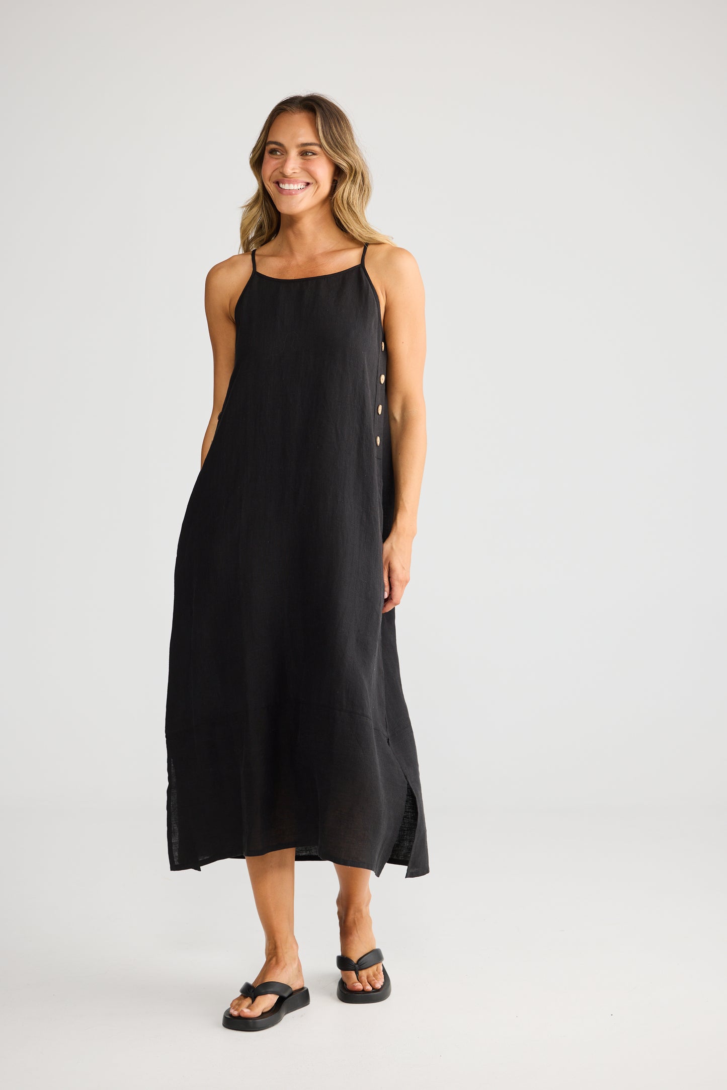 Cliffside Dress | Black Linen