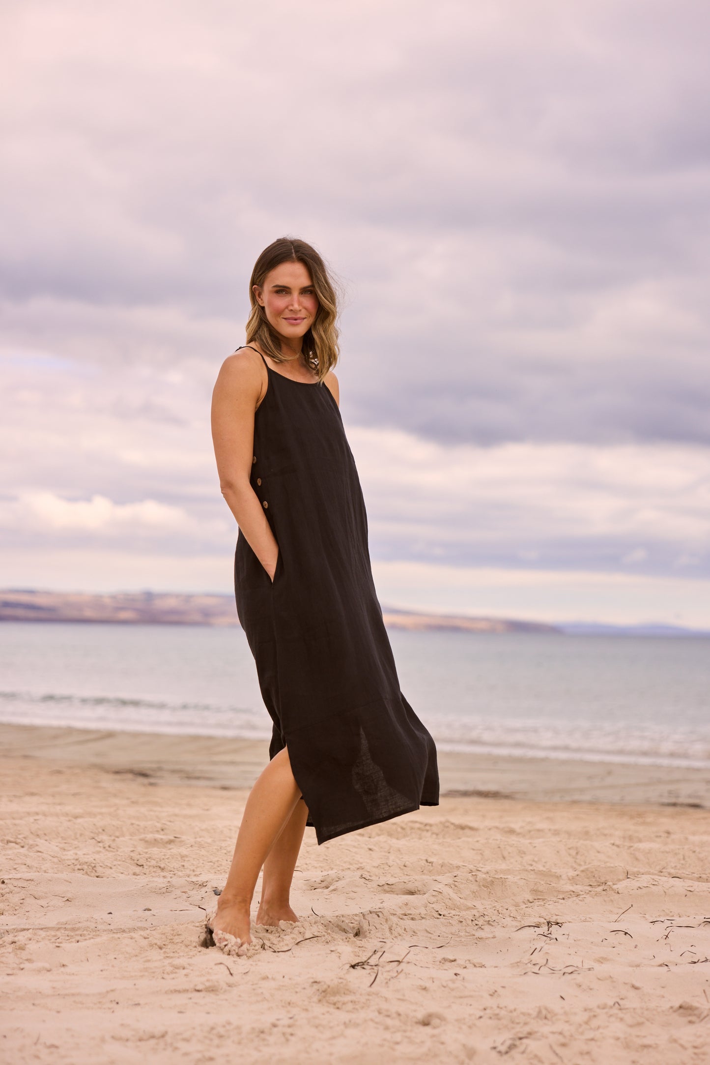 Cliffside Dress | Black Linen