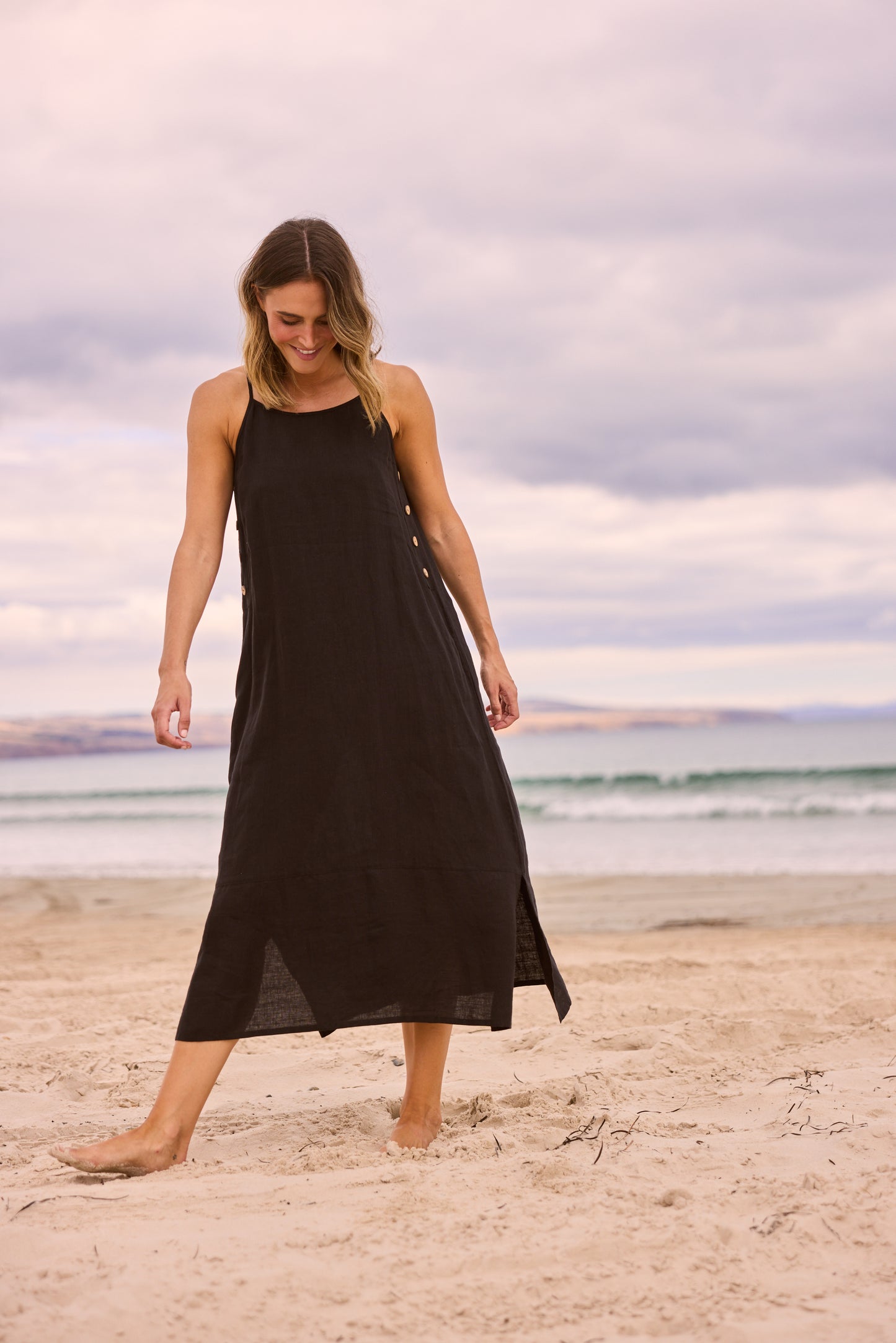 Cliffside Dress | Black Linen
