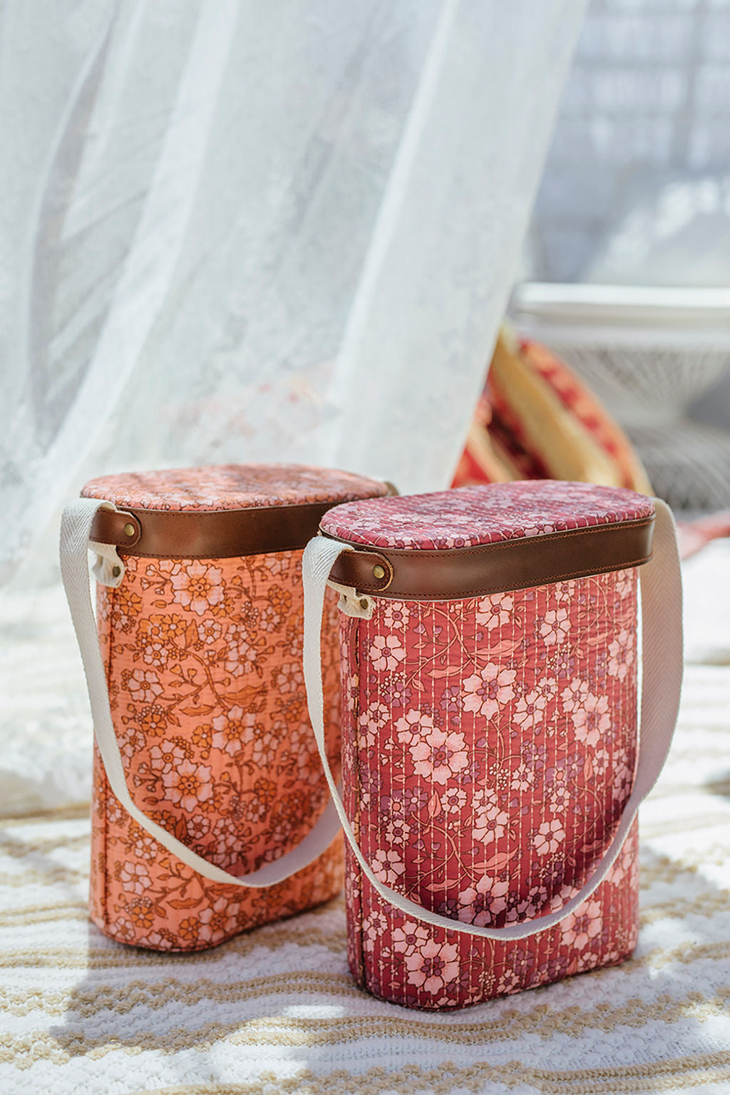 Wanderer Cooler Bag | Raspberry